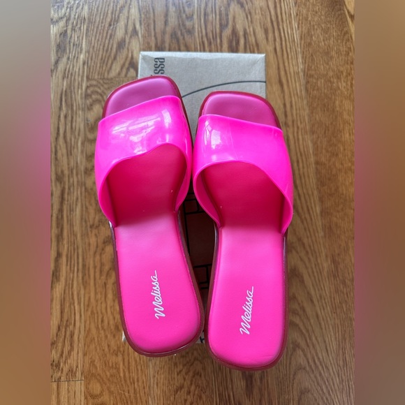 NEW IN BOX Melissa Jelly Heels Shape in Hot Pink (Size 8) - Picture 3 of 6